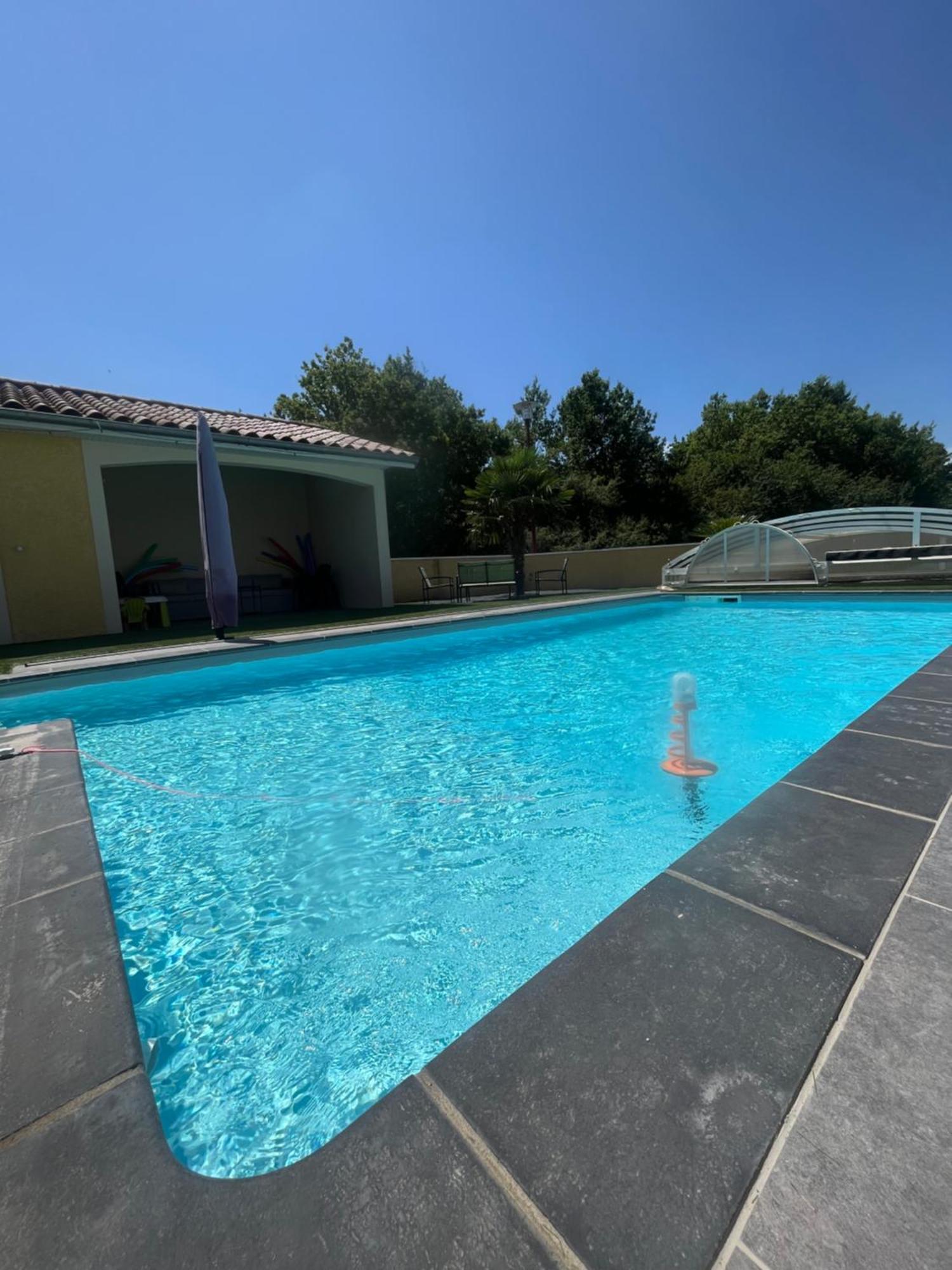 Chambres D'Hotes Chez Estelle Creches-sur-Saone Exterior photo